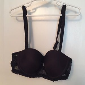 NEW B. Tempt’d WACAOL BRA INTIMATES BLACK 32B PADDED PUSH UP Unworn
